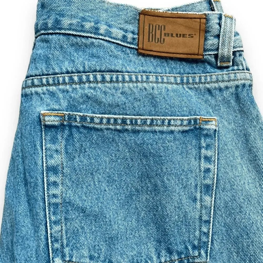 Vintage 90s Mens Jeans  Light Wash Loose Fit Straight Leg Cotton Denim Classic